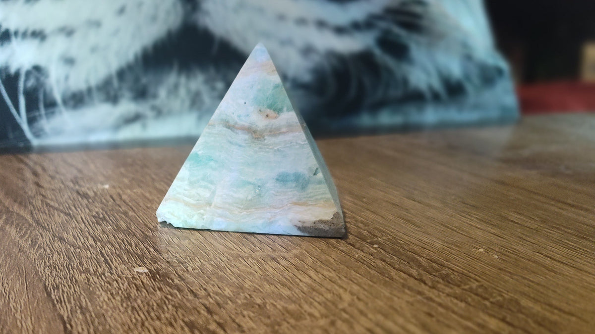 Hemimorphite pyramid